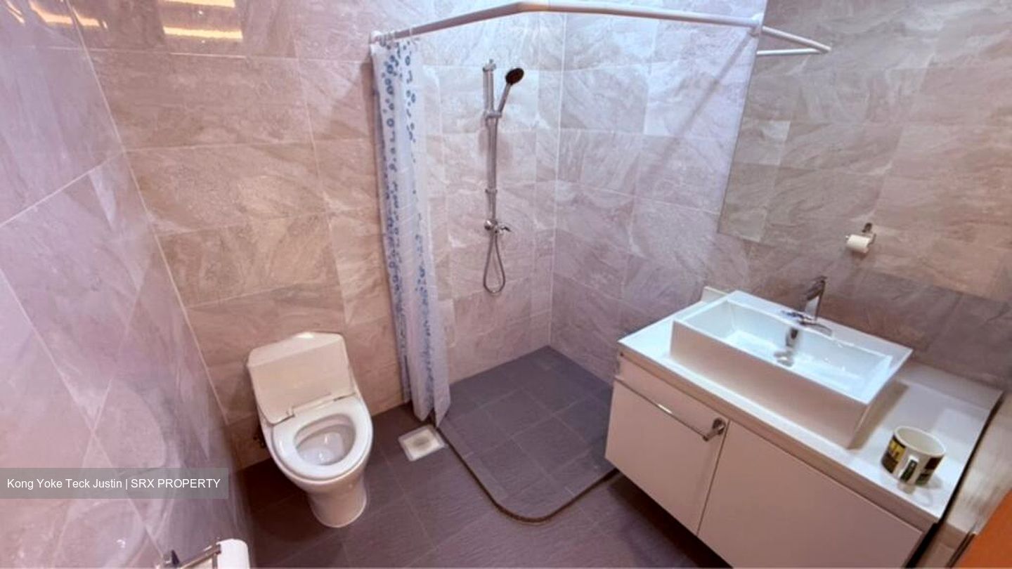 Sbf Center (D1), Office #500802201